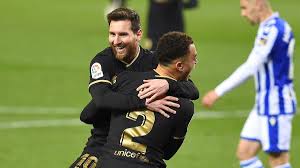 更是凭借出 更是凭借出